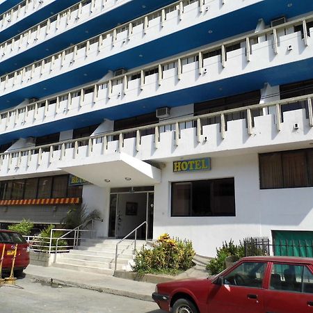 Hotel Betoma Santa Marta  Buitenkant foto