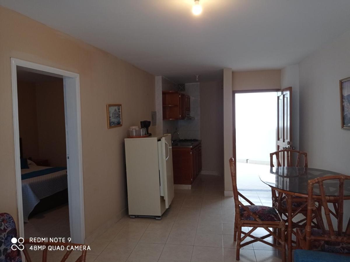 Hotel Betoma Santa Marta  Buitenkant foto