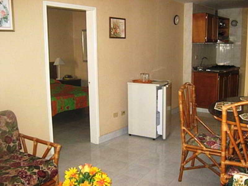 Hotel Betoma Santa Marta  Buitenkant foto