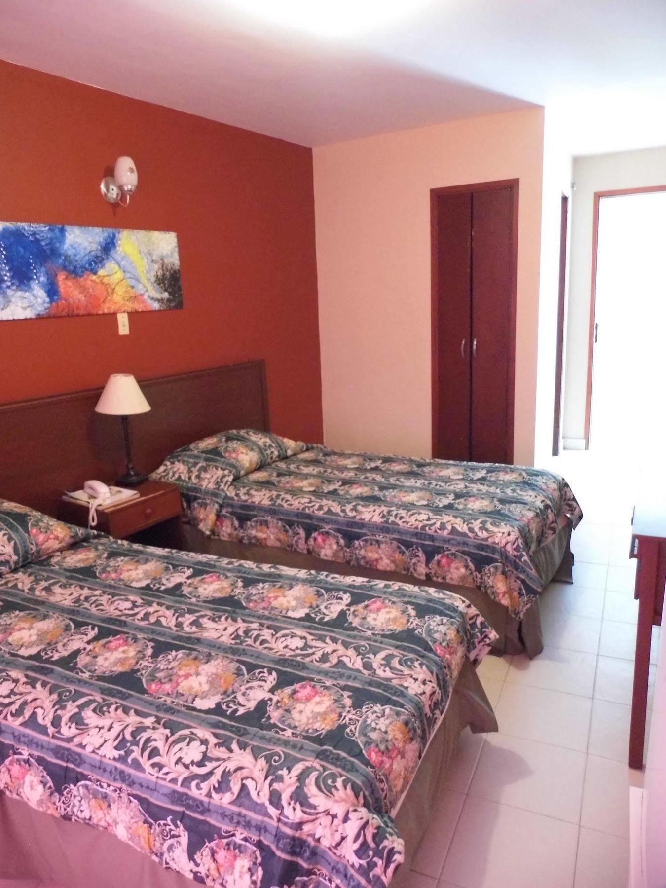 Hotel Betoma Santa Marta  Buitenkant foto